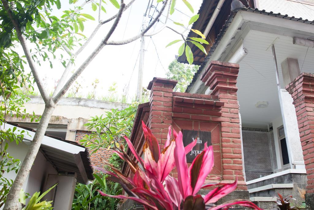 B Saya Villas Ubud  Luaran gambar