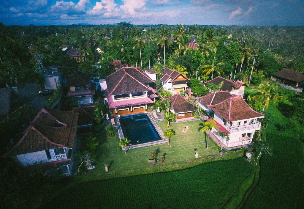 B Saya Villas Ubud  Luaran gambar
